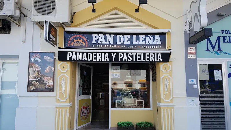 Pan De Leña Panaderia Y Pasteleria - Panadería en Jerez de la Frontera - foto 2