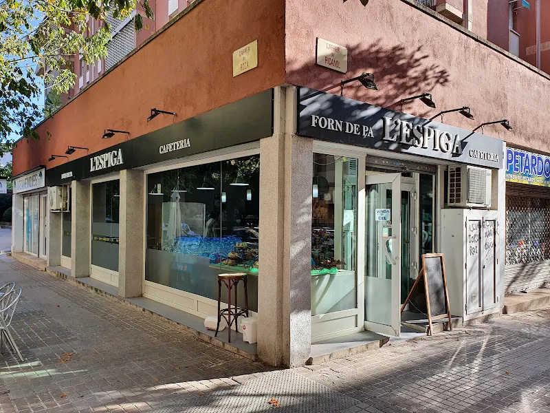 L'espiga Cafeteria - Panadería en Sabadell - foto 2