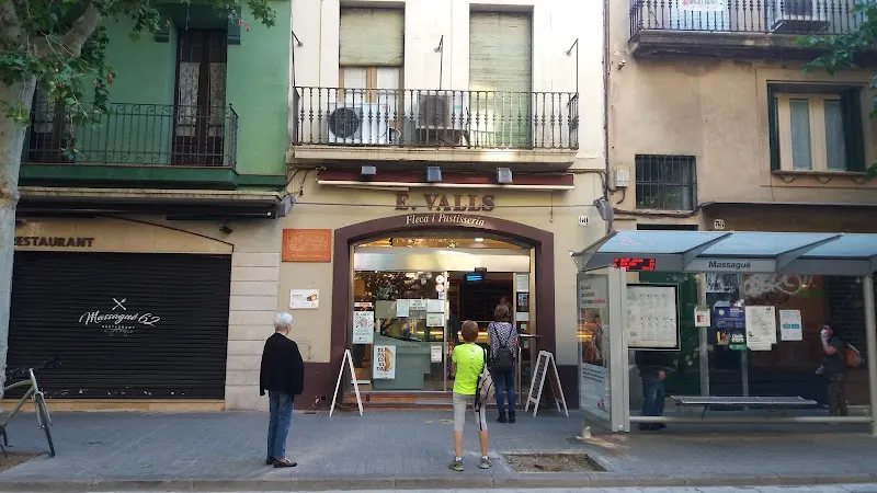 FLECA E. VALLS