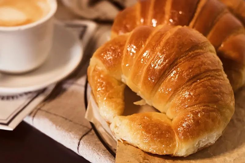 Los Reyunos. Pastelerías, Panaderías, Cafeterías - Casa Central. - Mostoles