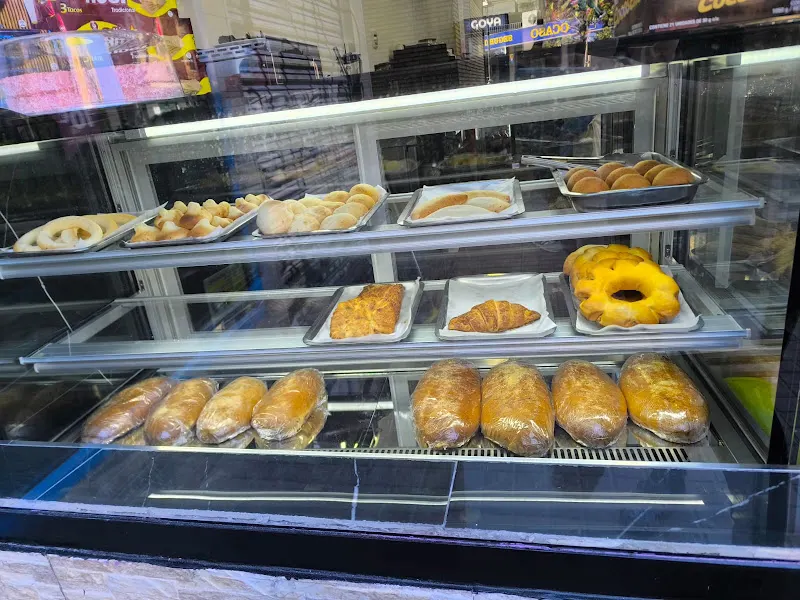 El Palacio de la Empanada - Panadería en Mostoles - foto 2