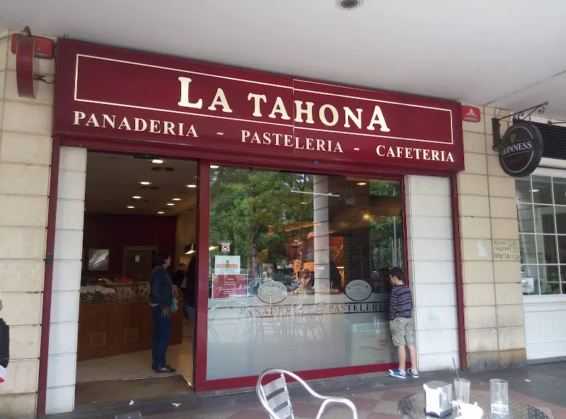 Panadería Tahona - Panadería en Donostia-San Sebastian - foto 2