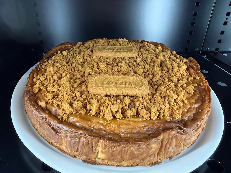 The basque cheesecake by double A Donostia