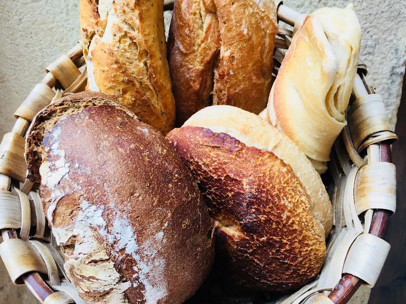 Kafetegia Izoztegia Okindegia Gozotegia - Panadería en Donostia-San Sebastian - foto 2