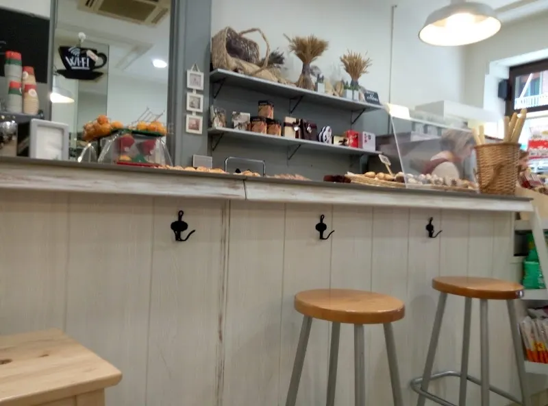 Panadería Josu Ogiberri - Panadería en Donostia-San Sebastian - foto 2