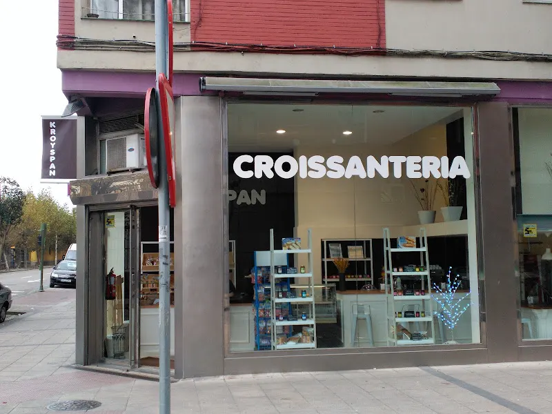 Kroyspan Croissanteria - Panadería en Santander - foto 2