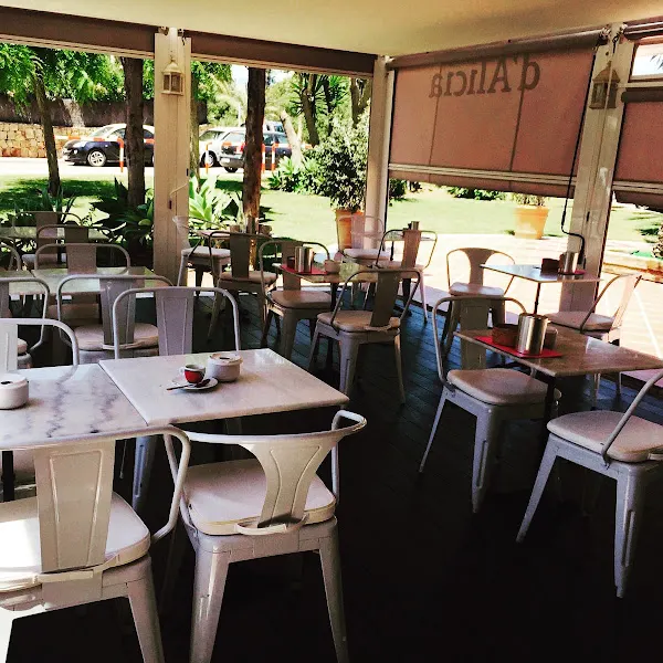 d’Alicia Café Guadalmina - Pastelería en Marbella - foto 2