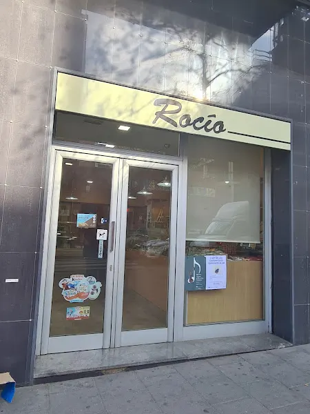 Pastisseria-Forn De Pa Rocío - Panadería en Mataró - foto 2