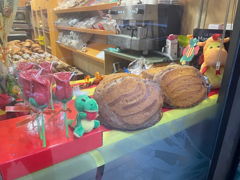 Forn De Pa Diaz - Panadería en Mataró - foto 3