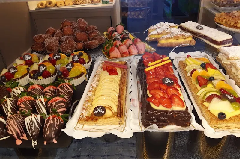 Aziz forn de pan supermercat