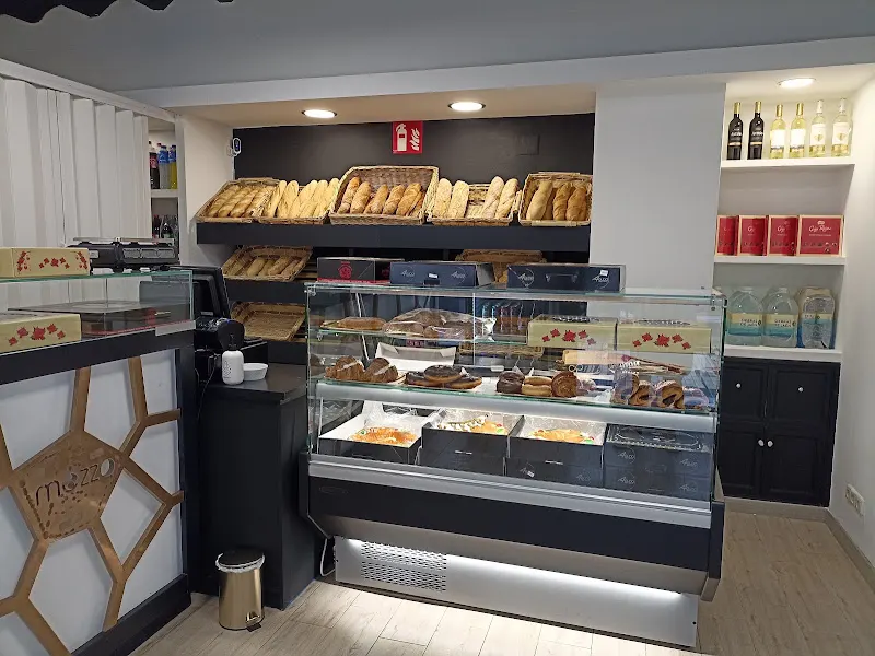 LA CESTA SIN GLUTEN - Panadería en Jaén - foto 3