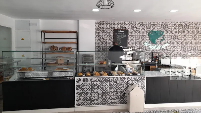 El Cafe de Aqui - Panadería en Madrid - foto 2