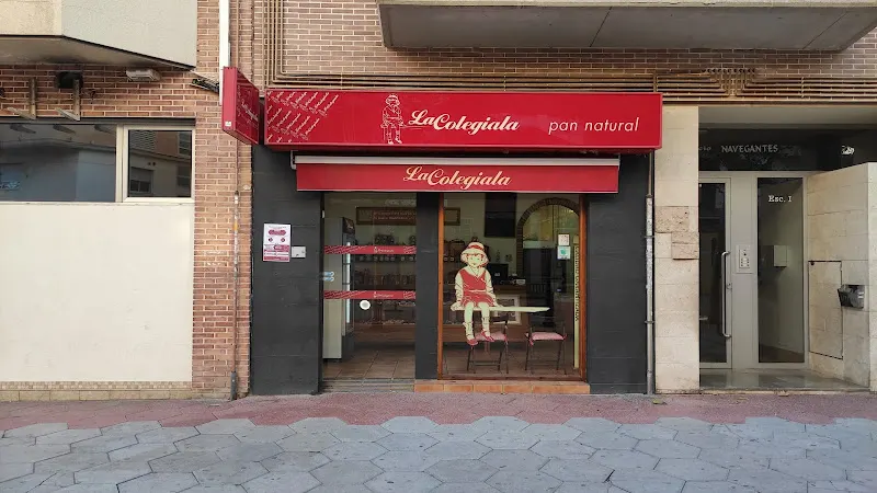 La Colegiala - Panadería en Murcia - foto 2