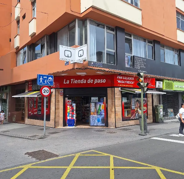 LA TIENDA DE PASO - Tienda de alimentación en Palmas de Gran Canaria (Las) - foto 2