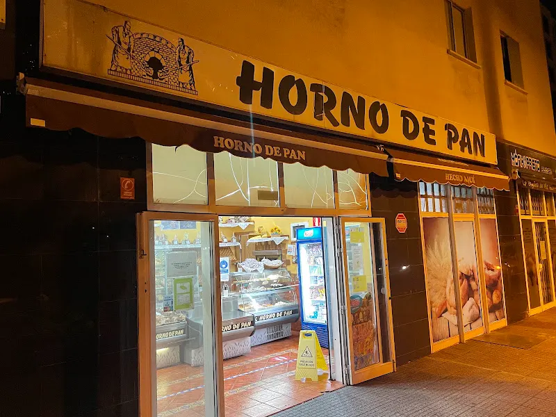 Horno de Pan, María Del Carmen Bello González S.L. - Panadería en Santa Cruz de Tenerife - foto 2