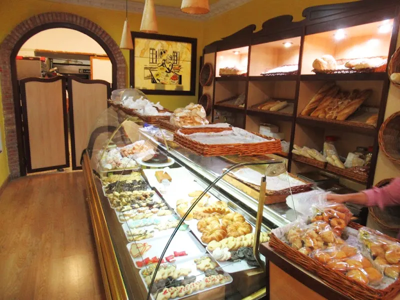 Empanadas con relleno - 4eBurekes - Tienda de tartas en Logroño - foto 3