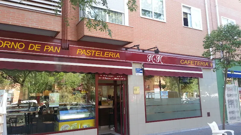 Horno de Pan Pasteleria M&M - Panadería en Alcorcón - foto 2