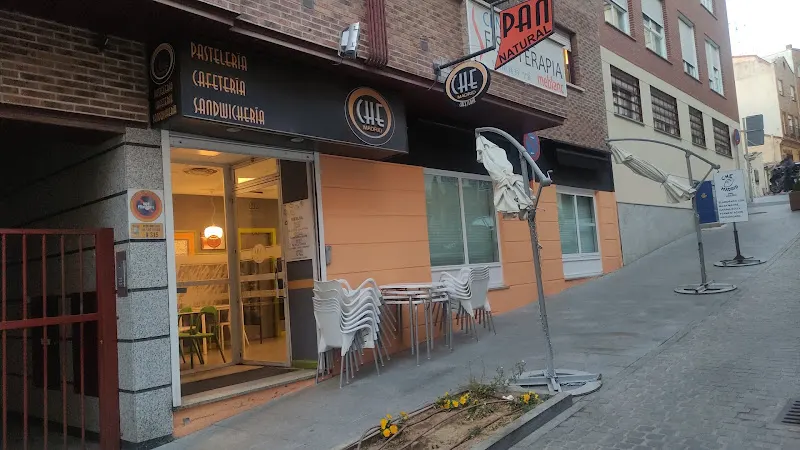 Che Madrid Dulces y Salados S.L. - Panadería en Majadahonda - foto 2