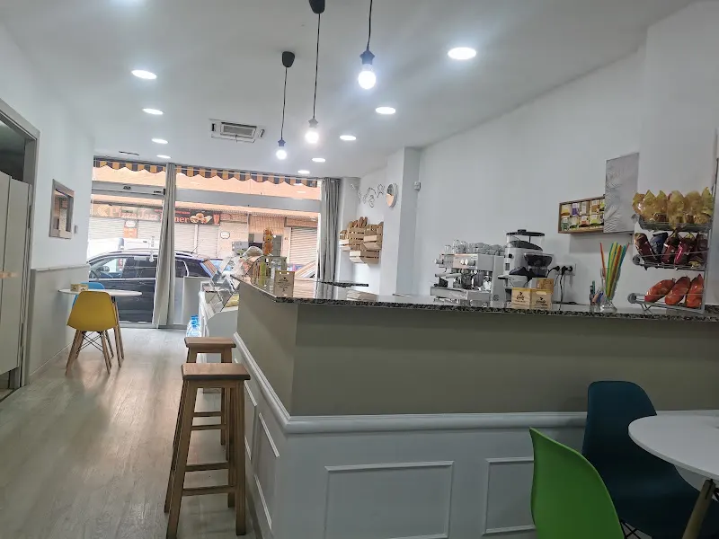 Panadería - Cafetería Marhba - Panadería en Hospitalet de Llobregat (L) - foto 2