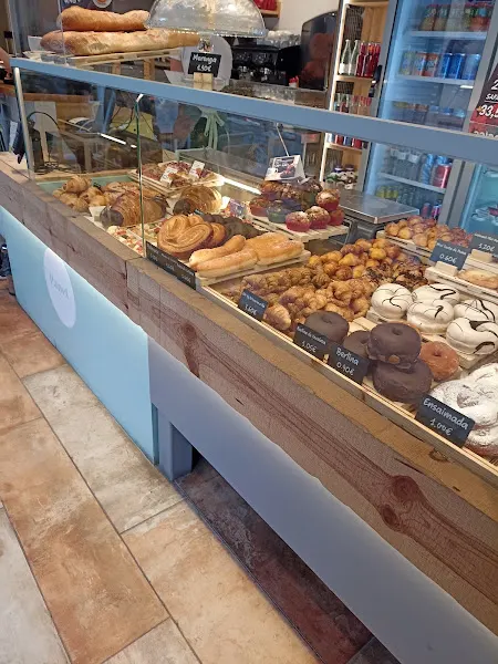 Balmat ( Forn De Pa I Pastisseria) - L'Hospitalet de Llobregat