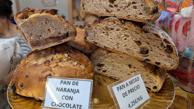 MIPA - Panadería en Pontevedra - foto 2