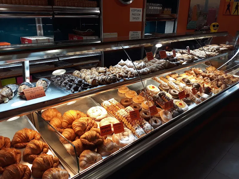Horno De Pan Pastelería