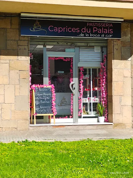 Pastelería Caprices du Palais - Pastelería en Santa Coloma de Gramenet - foto 2