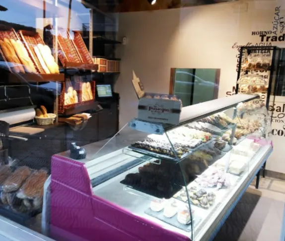 Panadería La Greña - Panadería en Laredo - foto 2