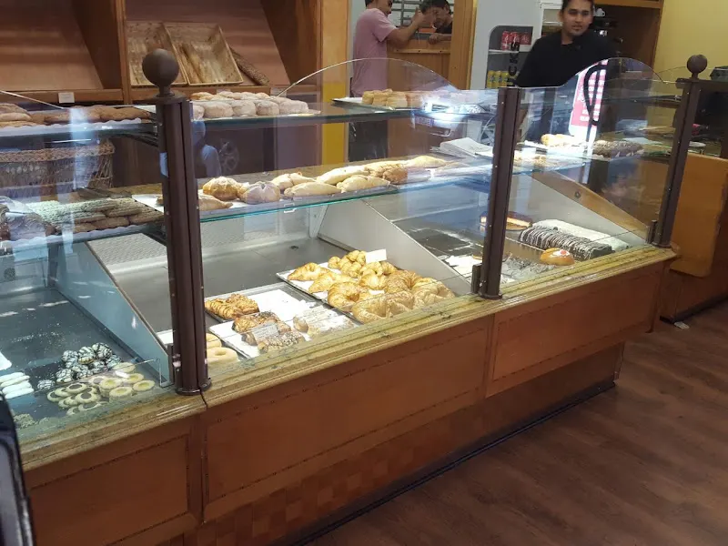 Panadería Entre Harinas - Panadería en Alovera - foto 3