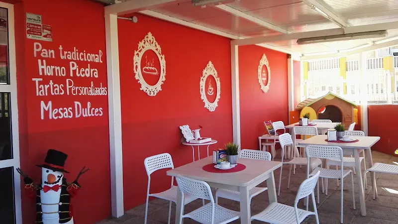 Panificadora San Miguel - Panadería en Valsequillo de Gran Canaria - foto 2