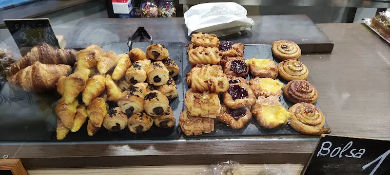 Obradors - Pastelería en Manises - foto 2